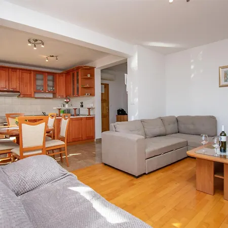 Apartment Zdravko