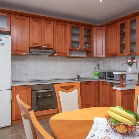 Apartment Zdravko
